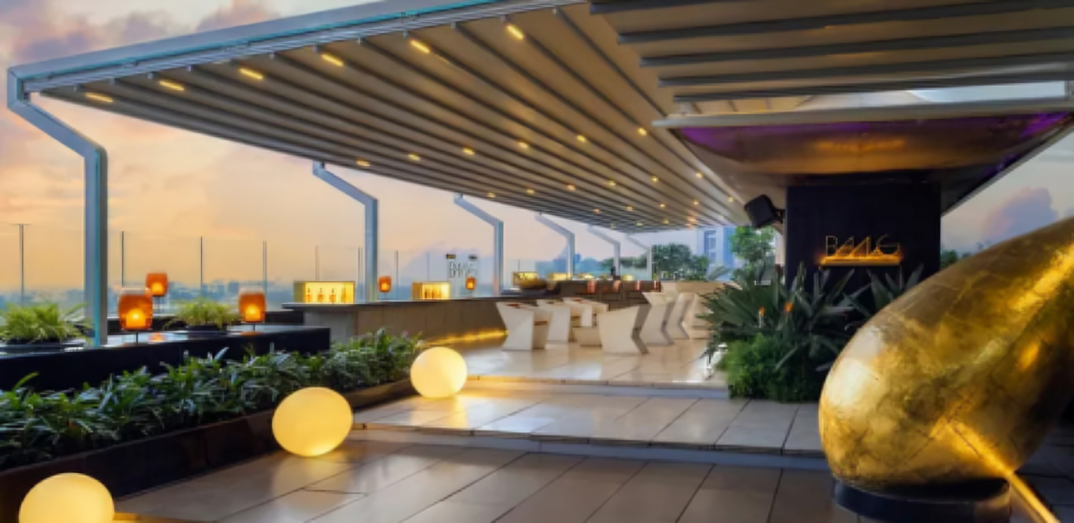 The Ritz Carlton